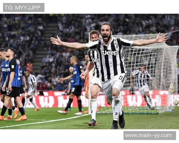 马斯坦托诺称赞梅西是最佳场上教练与他踢球轻松愉快