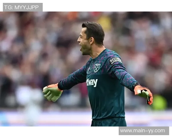 拜仁看好基亚拉未来发展预计将与其续签长期合同 拜仁看好基亚拉未来发展预计将与其续签长期合同