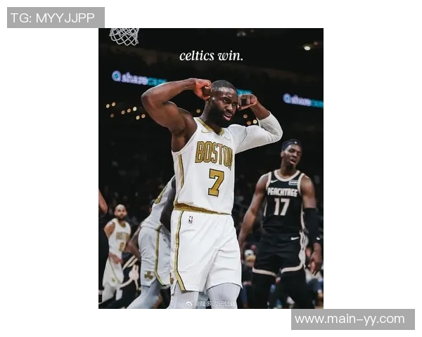 杰伦布朗单节狂砍14分难救主全场贡献24分6板5助显孤立无援