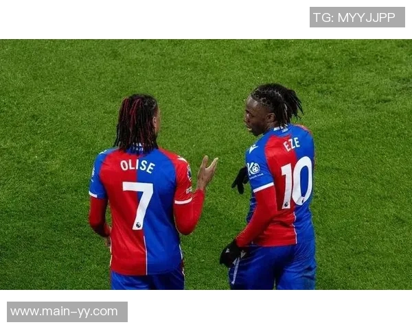 埃泽北伦敦德比首秀上演帽子戏法社媒晒庆祝照引发热议